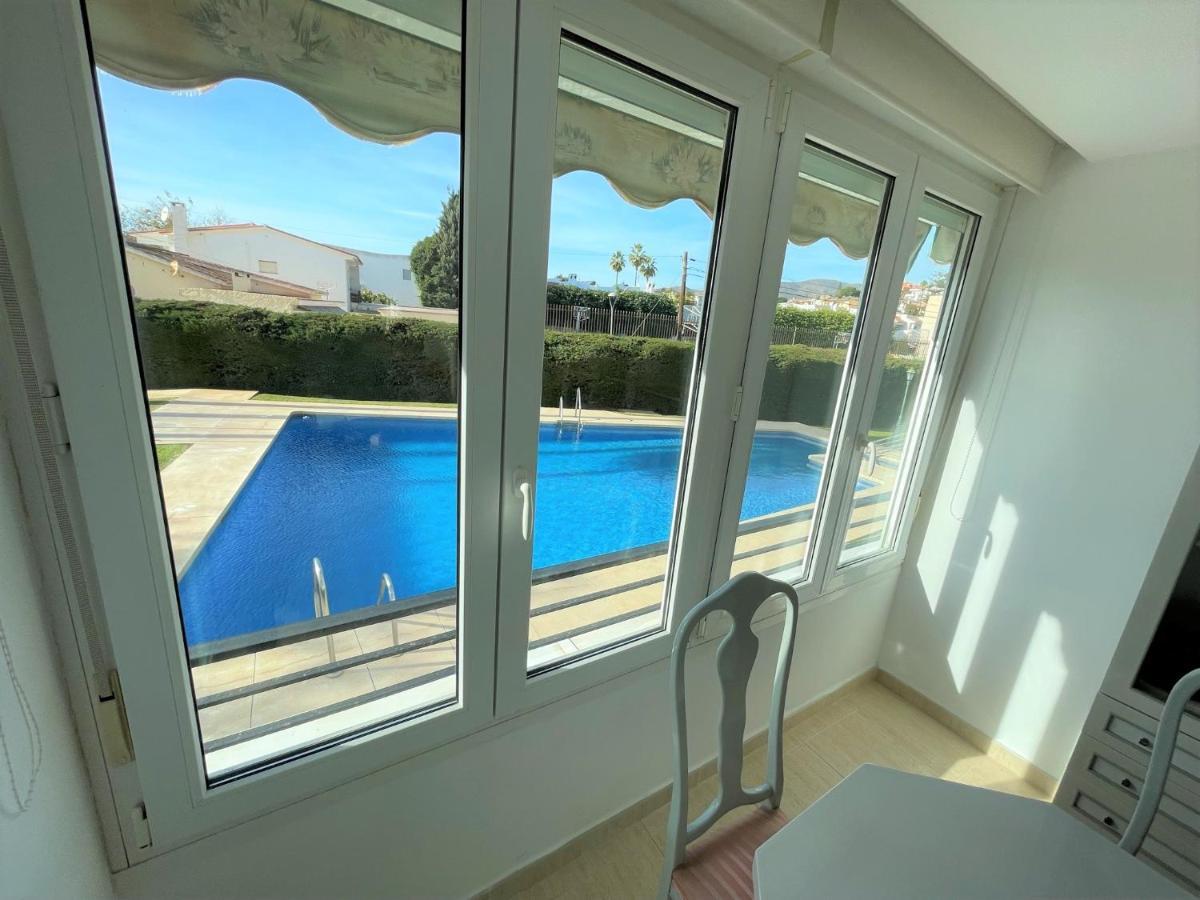 Apartamento Nebro El Rincon トレ・デ・ベナガルボン エクステリア 写真