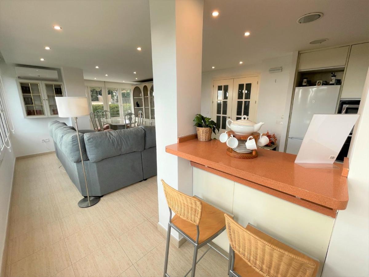 Apartamento Nebro El Rincon トレ・デ・ベナガルボン エクステリア 写真