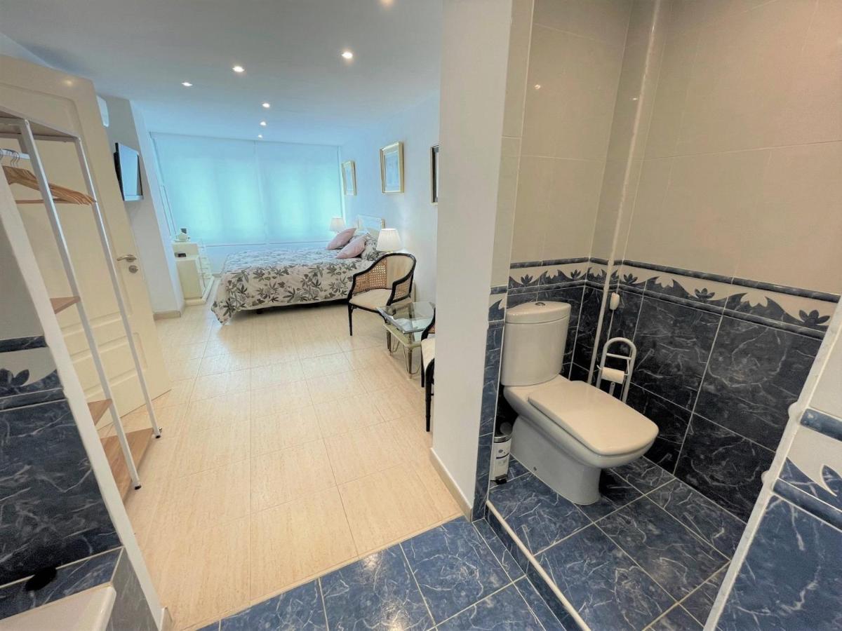 Apartamento Nebro El Rincon トレ・デ・ベナガルボン エクステリア 写真