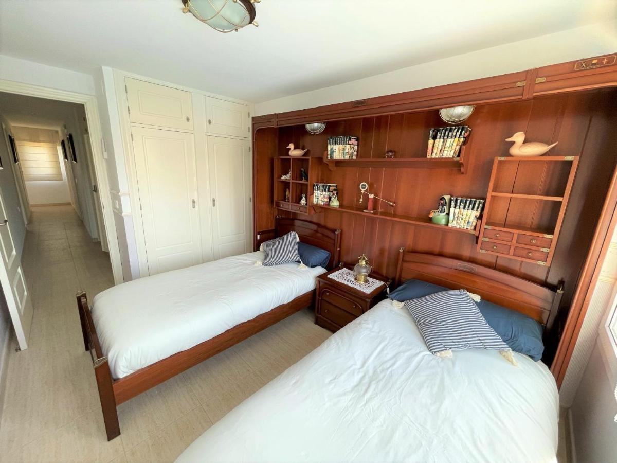 Apartamento Nebro El Rincon トレ・デ・ベナガルボン エクステリア 写真